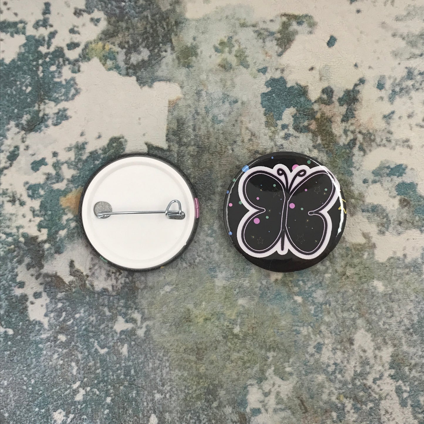 B Butterfly Medium Pin