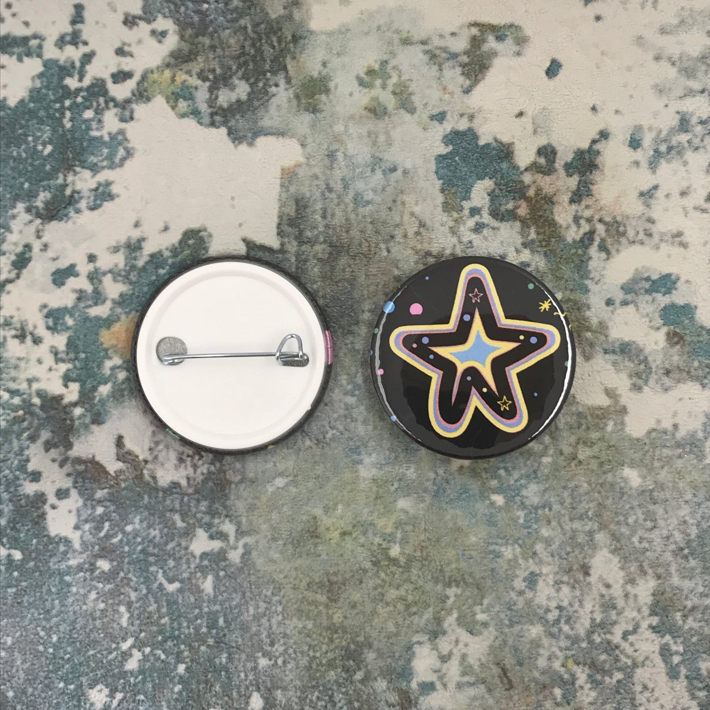 B Star Medium Pin