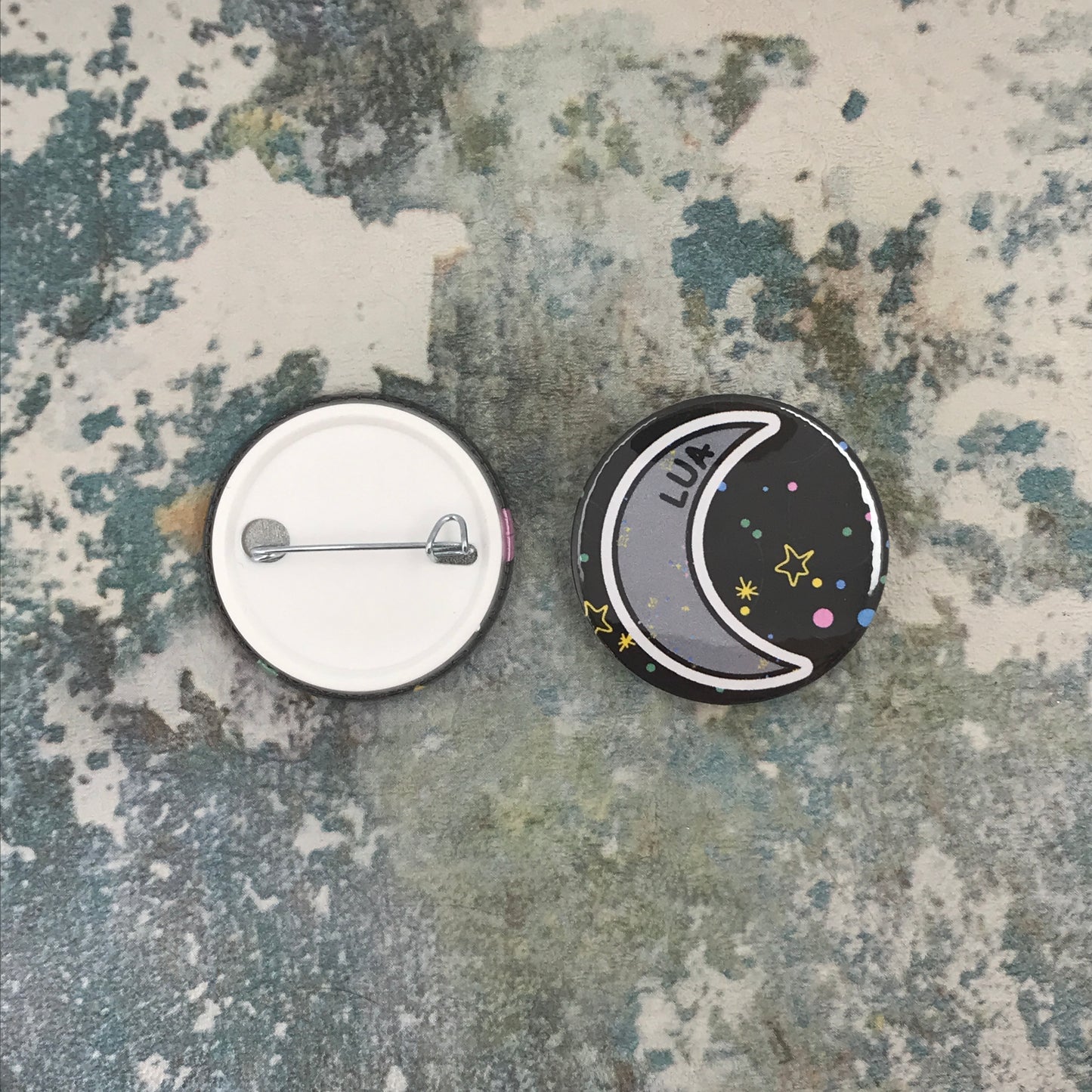 B Moon Medium Pin